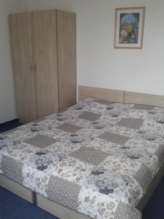 Guest Rooms Radost 발치크 외부 사진